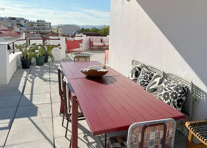 Groovy Caparica Gem With Large Sunny Terrace
