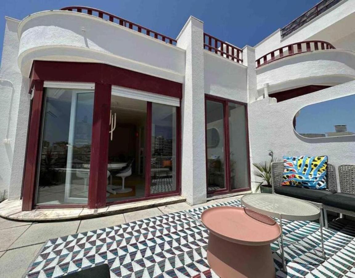 Groovy Caparica Gem With Large Sunny Terrace Apartment Costa da Caparica