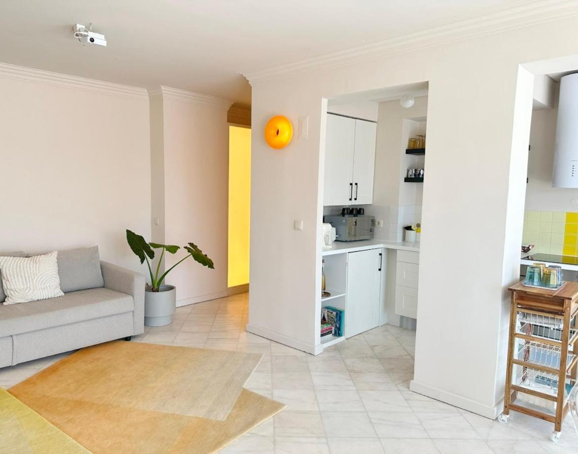 Apartment Groovy Caparica Gem With Large Sunny Terrace *