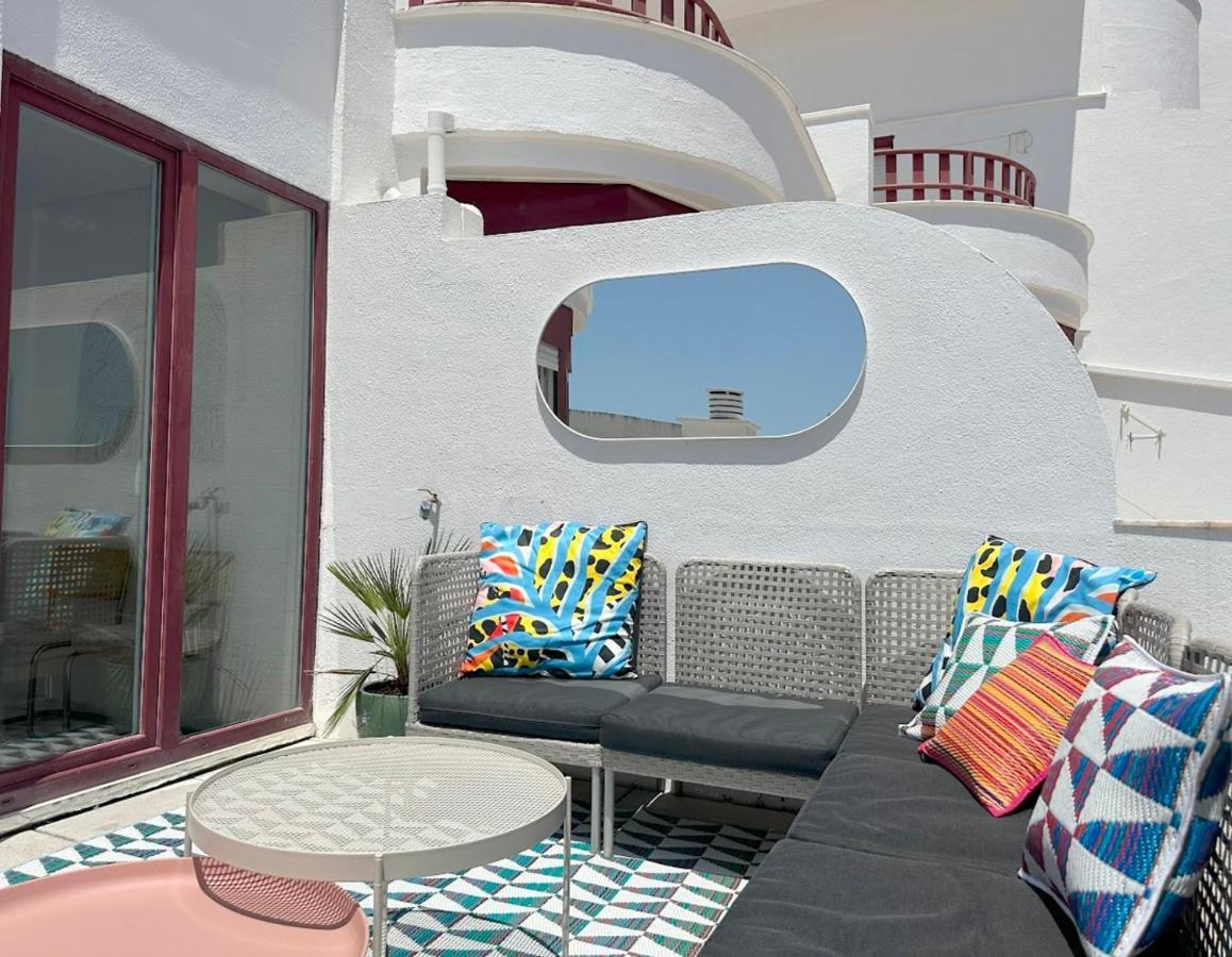 Groovy Caparica Gem With Large Sunny Terrace *